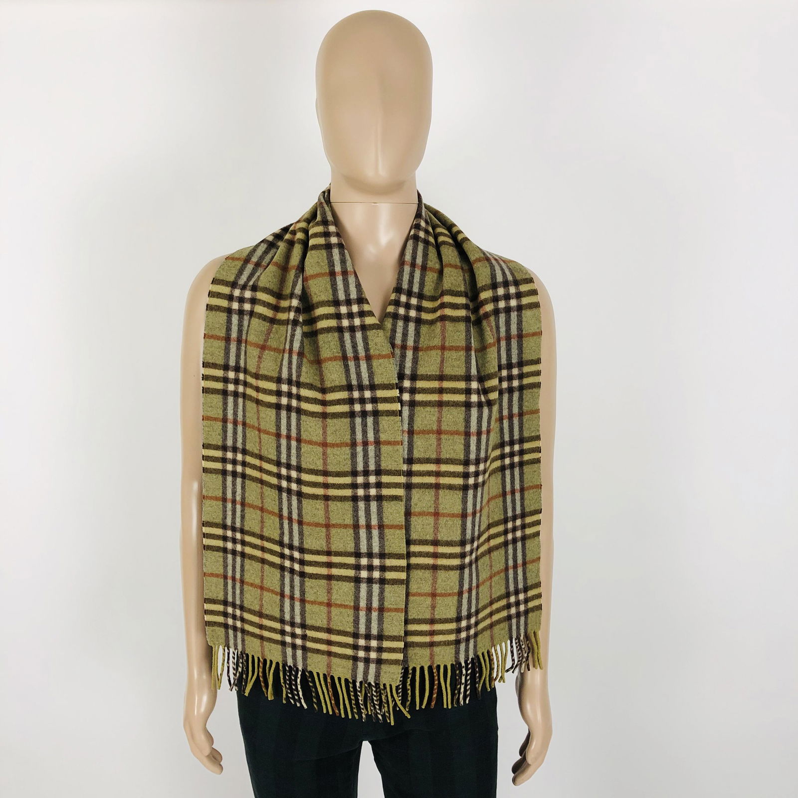 Vintage Burberry 100% Lambswool Scarf: Color: Khaki (Olive Green) Measurements (inches): Width: 12 Length: 64