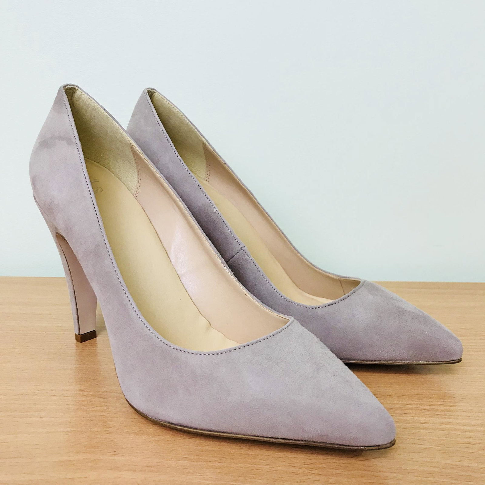 Brand New VERSACE 1969 Pumps Heels Shoes: Brand New with Box Size EUR 41 US 10.5 Suede Leather