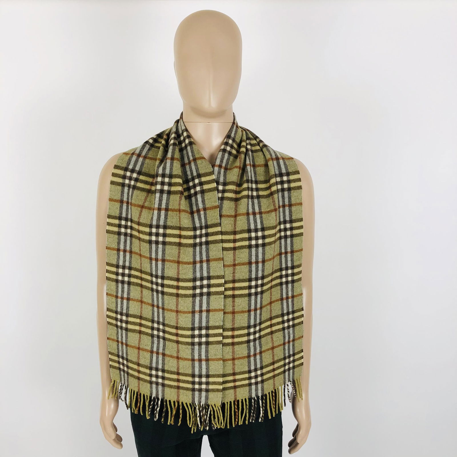 Vintage Burberry 100% Lambswool Scarf: Color: Khaki (Olive Green) Measurements (inches): Width: 12 Length: 64