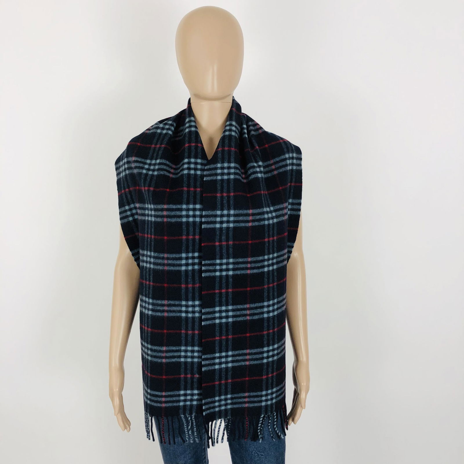 Vintage Burberry 100% Lambswool Scarf: Color: Dark Blue Measurements (inches): Width: 12.5 Length: 70