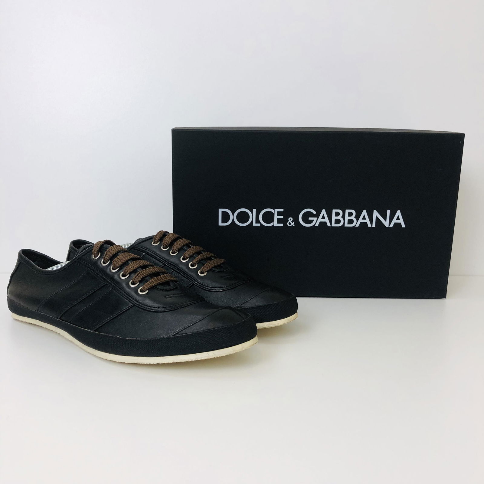 Men's Dolce & Gabbana Leather Sneakers US 11: Size EUR 44 UK 10 US 11 Color: Black 100% Leather 100% Authentic