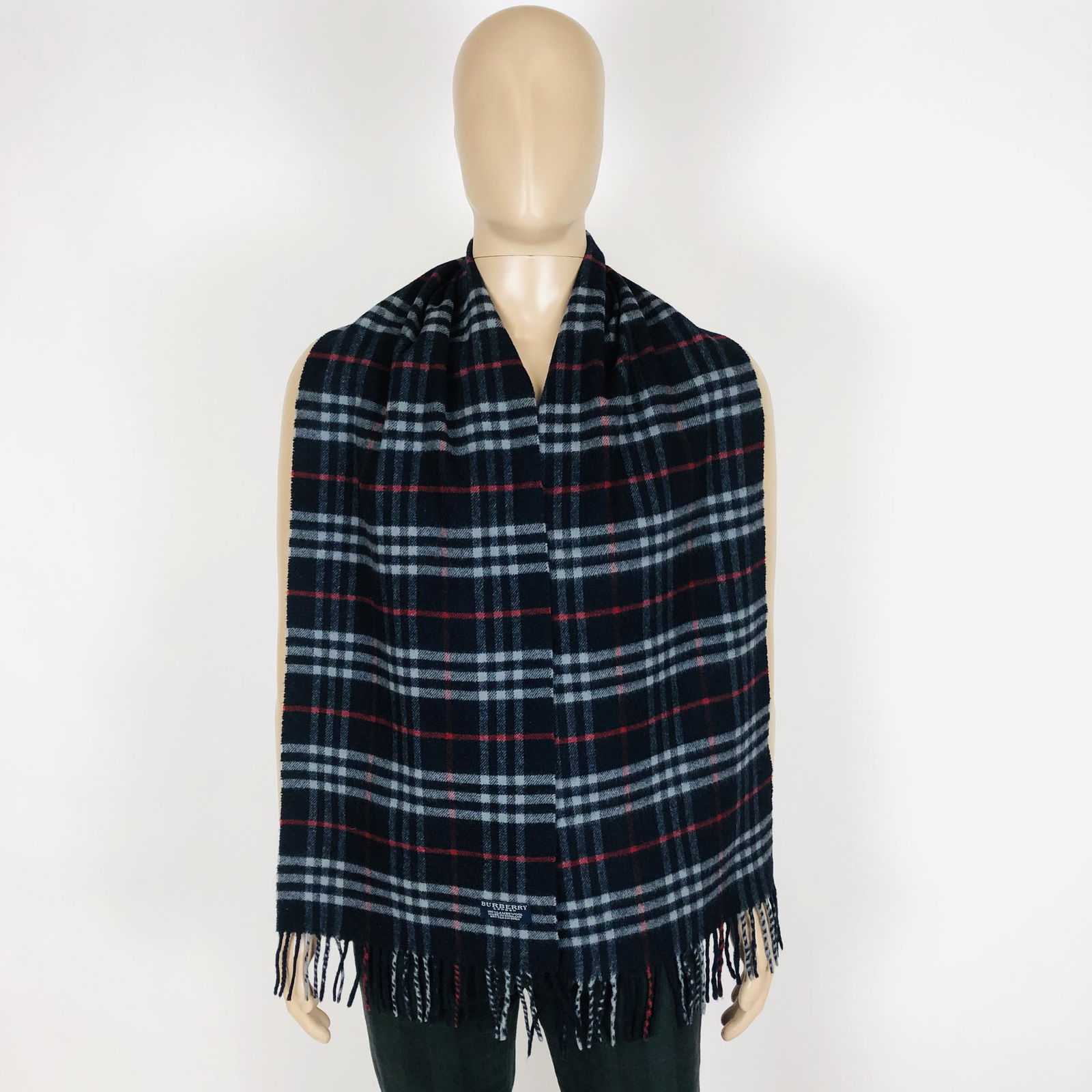 Vintage Burberry 100% Lambswool Scarf: Color: Dark Blue Measurements (inches): Width: 12 Length: 72