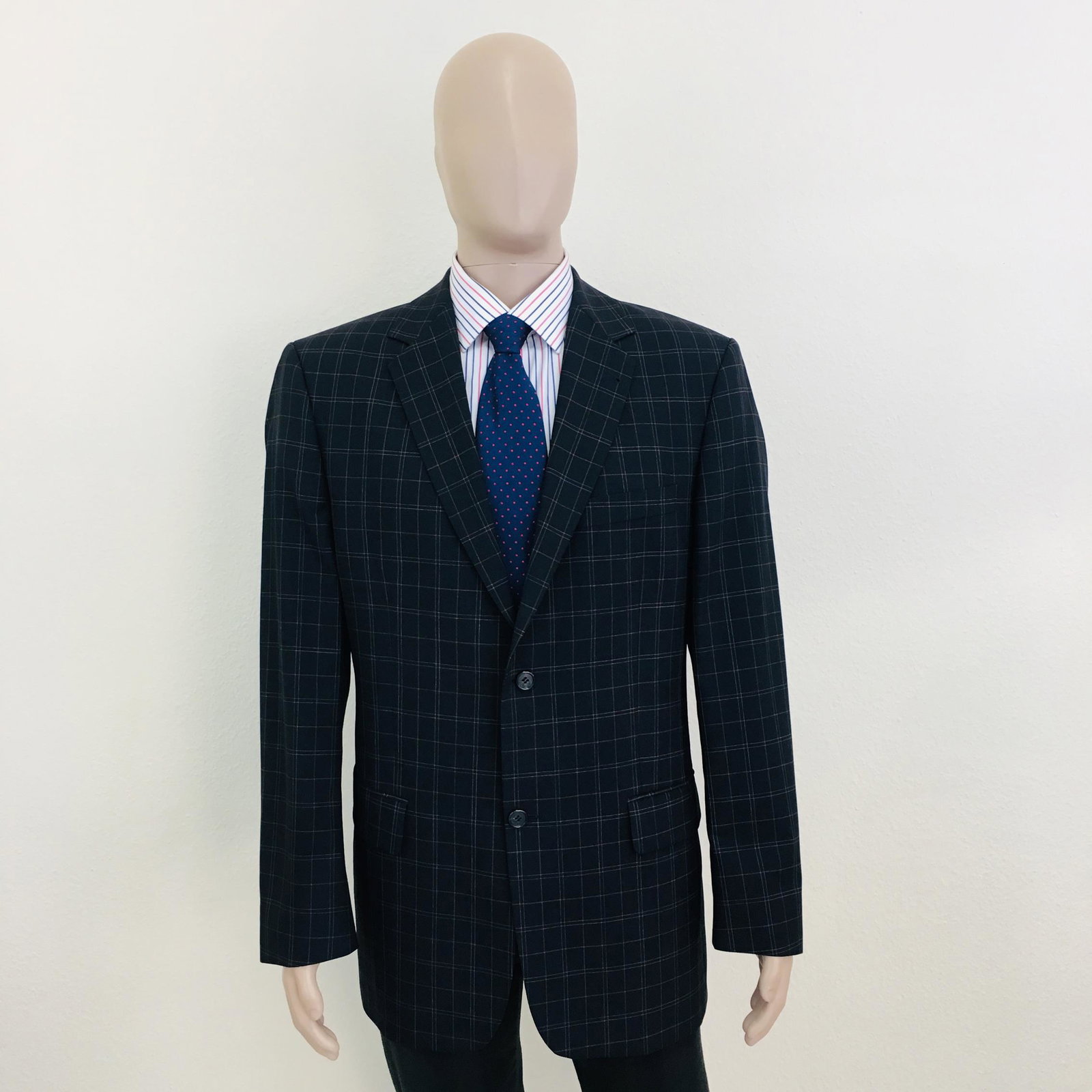 Men's DESCH with Nortex Italian Wool Blazer Jacket: Size EUR 54 US 44 Armpit to Armpit: 24.5 in. Sleeve from shoulder seam: 25.5 in. Shoulder to shoulder: 19.5 in. Total length: 32.5 in.