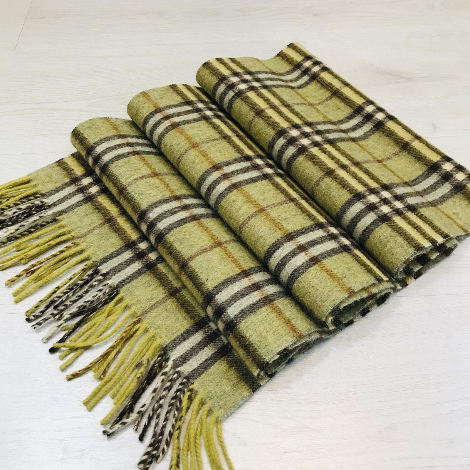Vintage Burberry 100% Lambswool Scarf: Measurements (inches): Width: 11.5 Length: 68