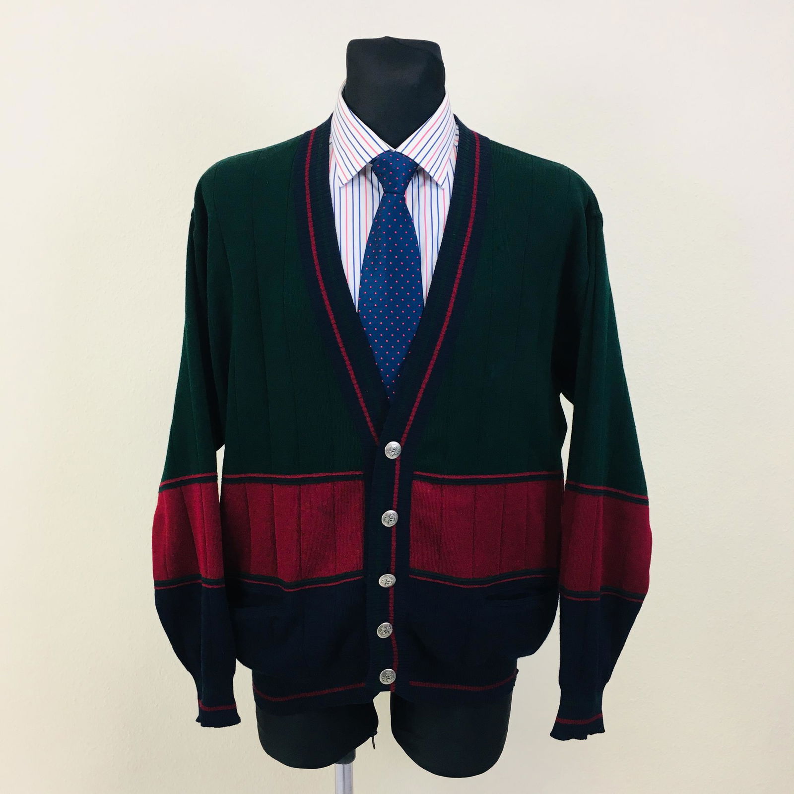 Men's Giuliano Italian Designer Wool Blend Cardigan: Size EUR 50 US 40 50% Wool 50% Acrylic Sleeve from shoulder seam: 25 in. Total length: 27 in.