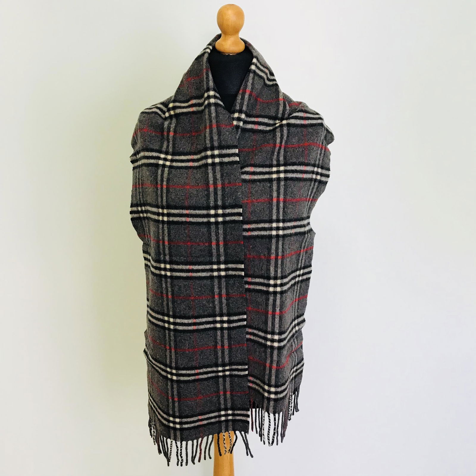 Vintage Burberry 100% Lambswool Scarf: 100% Lambswool Color: Dark Grey Measurements: 72 x 12 in.