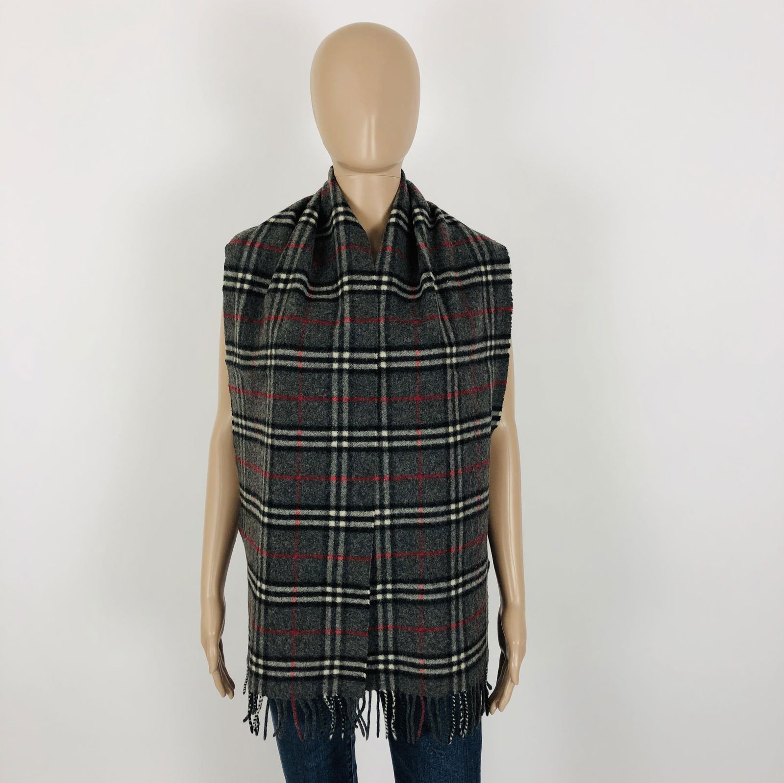 Vintage Burberry 100% Lambswool Scarf: Color: Dark Grey Measurements (inches): Width: 12 Length: 70