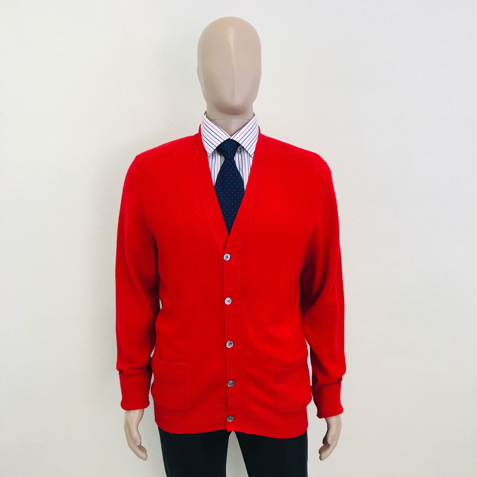 Vintage Men's Red 100% Cashmere Cardigan: Size EUR 50 US 40100% CashmereArmpit to Armpit: 21 in.Total length: 28.5 in.