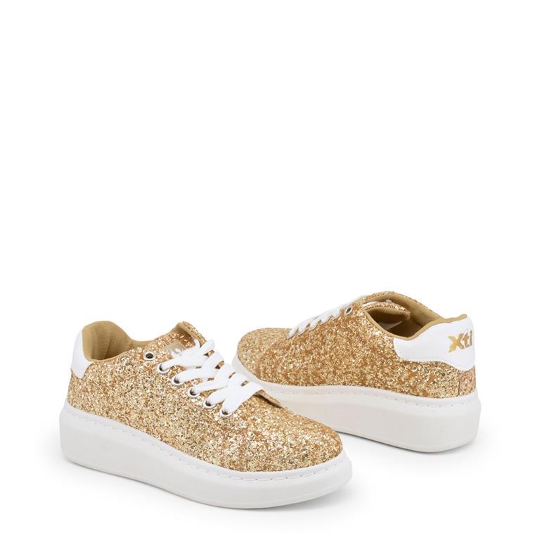 New Women's XTI Sneakers US 8.5: Size EUR 39 US 8.5Gender: WomanType: SneakersUpper: Synthetic MaterialInternal Lining: FabricSole: Rubber