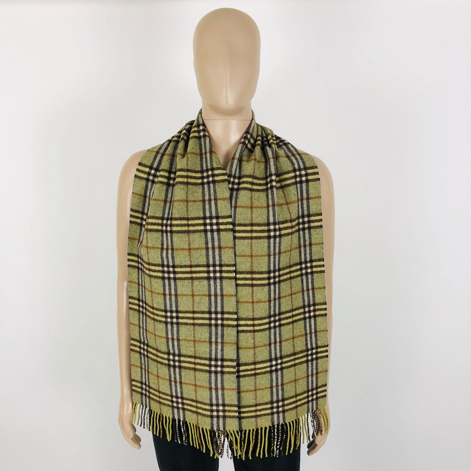 Vintage Burberry 100% Lambswool Scarf: Color: Khaki (Olive Green)Measurements (inches): Width: 12Length: 70