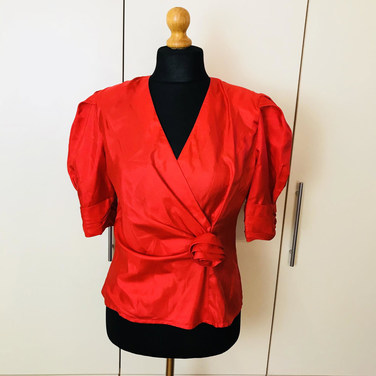 Vintage Women's Red Blouse Shirt Top: Size EUR 40 US 10 Vintage Polyester Armpit to Armpit: 19 in.