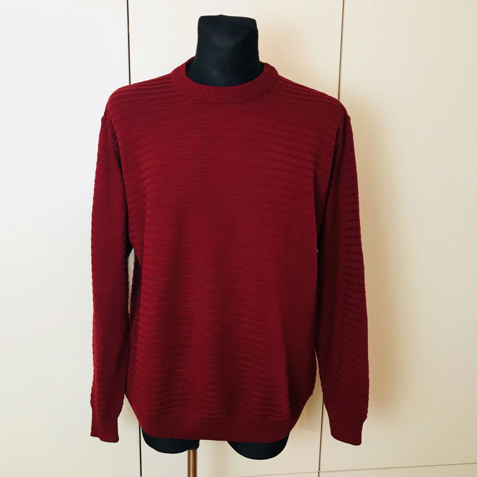Men's Massimo Boni Italian Designer Sweater Size XXL: XXL Wool Blend Armpit to Armpit: 26 in. Sleeve from shoulder seam: 26 in. Toltal length: 29 in.