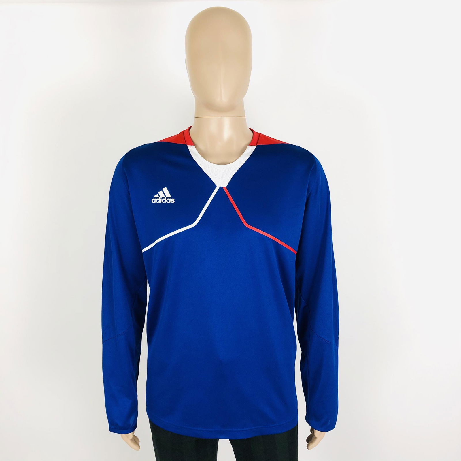 Men's Adidas FRANCE Sweatshirt Top Size XL: Size XLArmpit to Armpit: 26 in.Total length: 31 in.