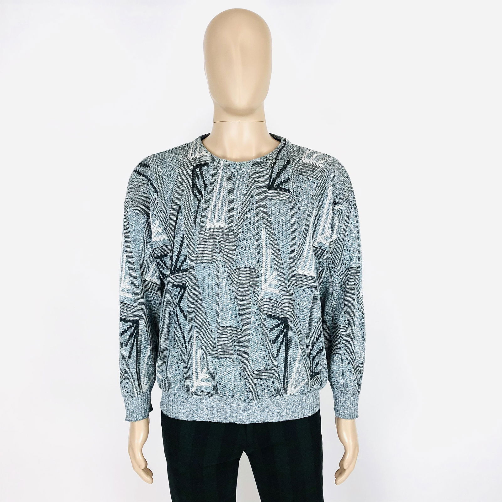 Vintage Men's Sweater Size L (1 of 5)