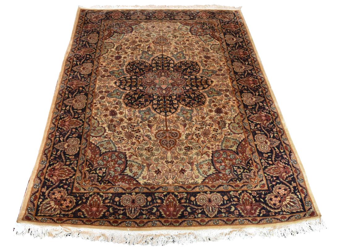 TAPPETO KASHMIR PAKISTAN cm 230x140 Buone condizioni: TAPPETO KASHMIR PAKISTAN cm 230x140 Buone condizioni generali con tracce di invecchiamento e usura PAKISTANI KASHMIR CARPET Overall good condition (defects)