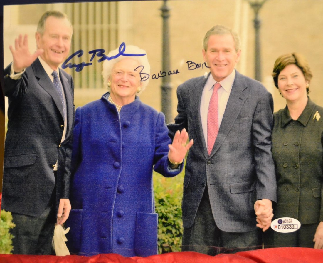 George Bush Autograph Photo , George and Barbara Bush (1 of 4)