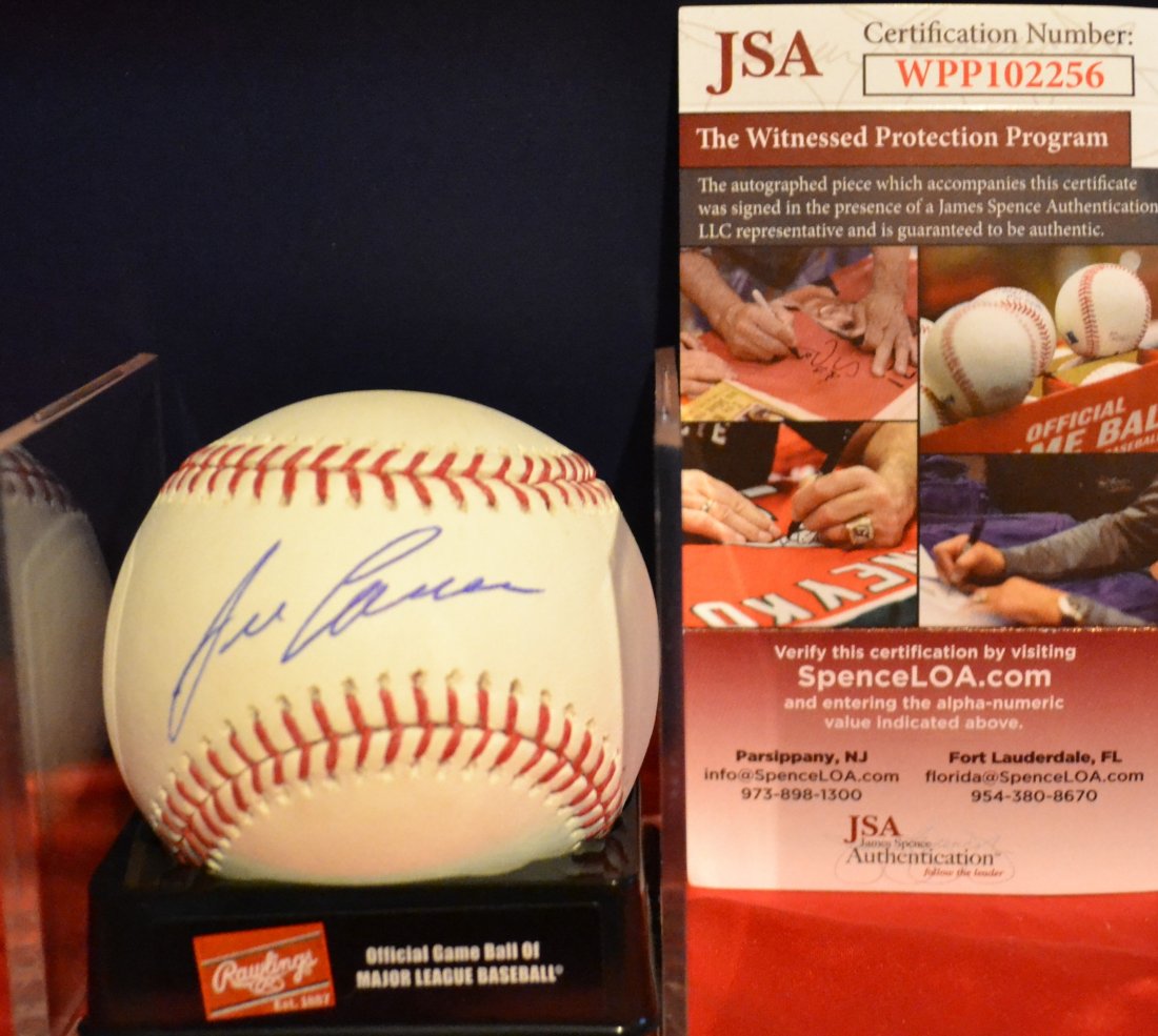 Jose Canseco Autograph Baseball , Jose Canseco Sign: awesome sign canseco sign ball mint very white hand sign ball.. in case full certified.. very nice...beautiful ball... Awesome to say the least Beautiful Christmas gift... All items will be ship insur