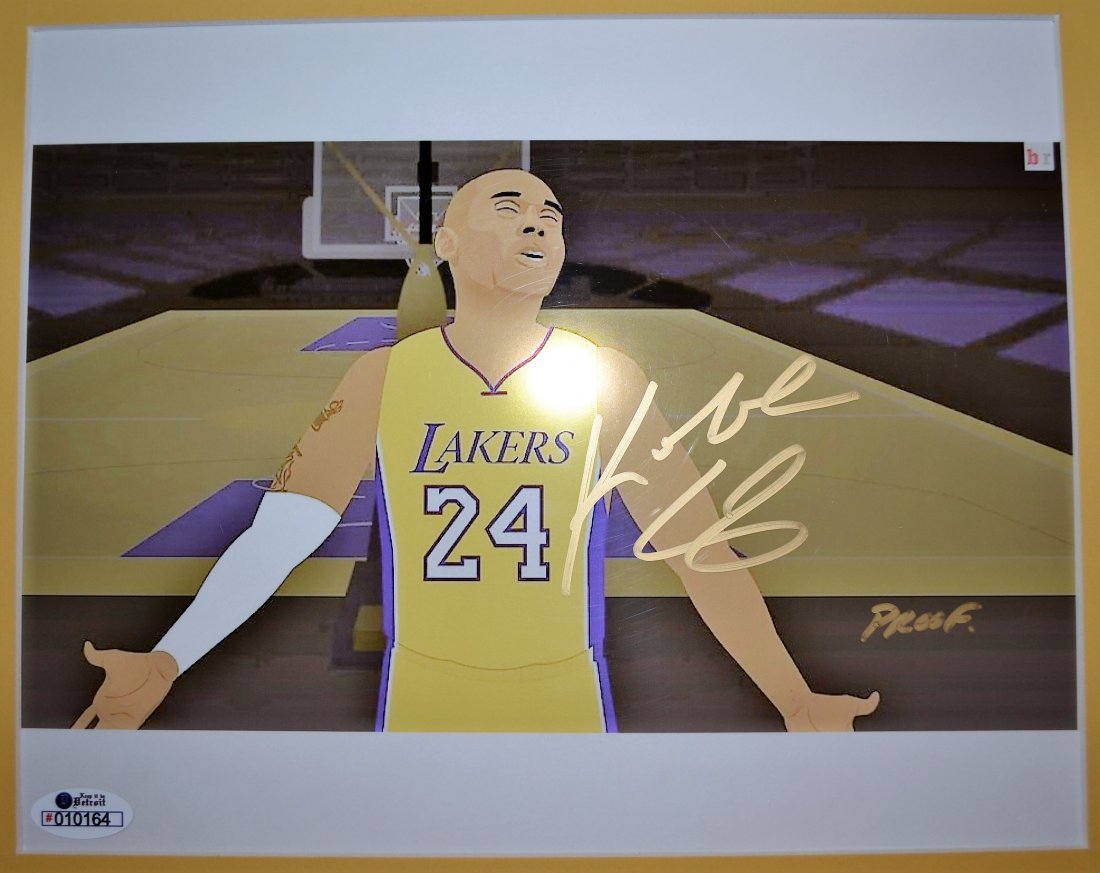 Kobe Bryant Autograph , Kobe Bryant Cell LA Lakers: Awesome very rare sign transparency cell of Kobe Bryant Cartoon , this won an award for Kobe and these cells are rare this is a proof this is an absolute beautiful signed photo... very rare All items 