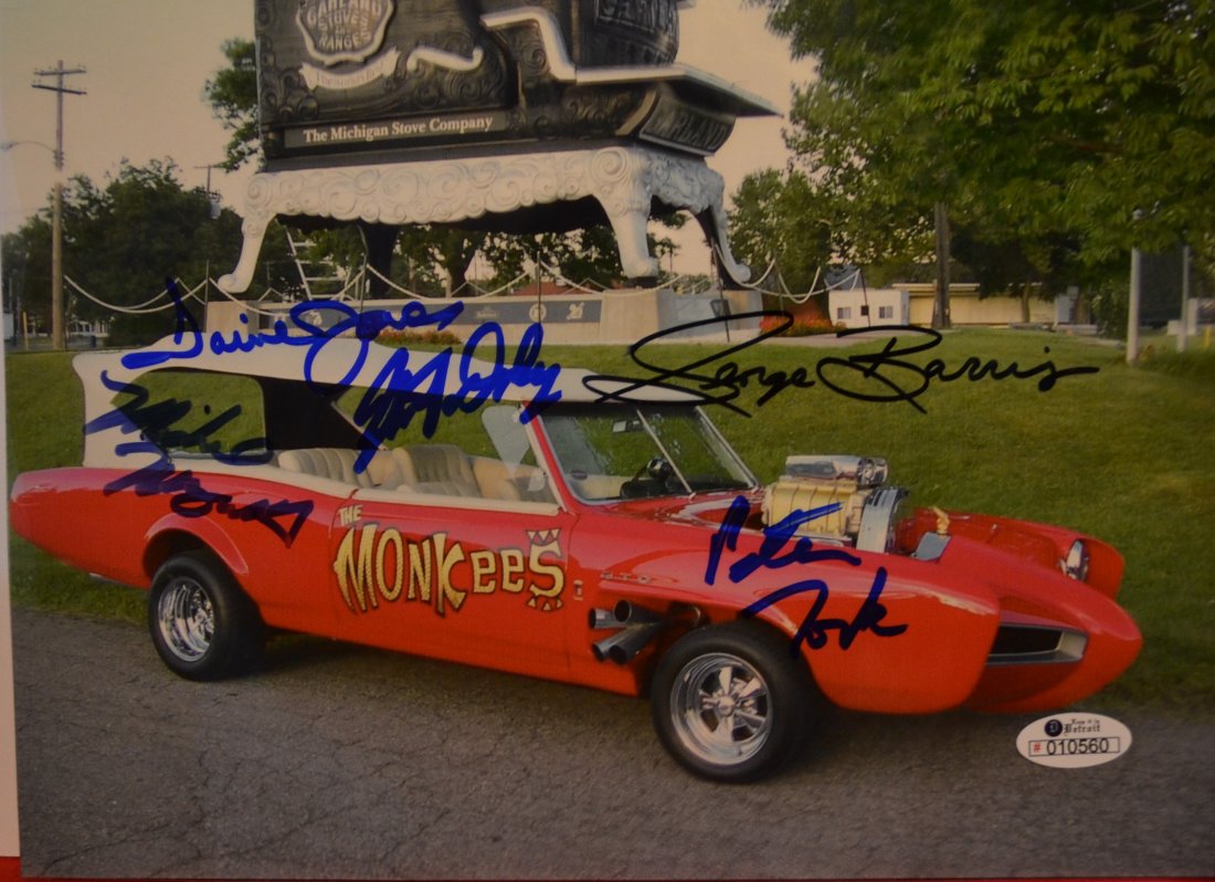 The Monkeys Car George Barris Autograph: Awesome very rare sign photo of the Monkeys Car , Autograph By George Barris creator and The Monkeys , Peter , Davie , Mickey and Michael all sign this rare photo... from LA Estate this is an absolute