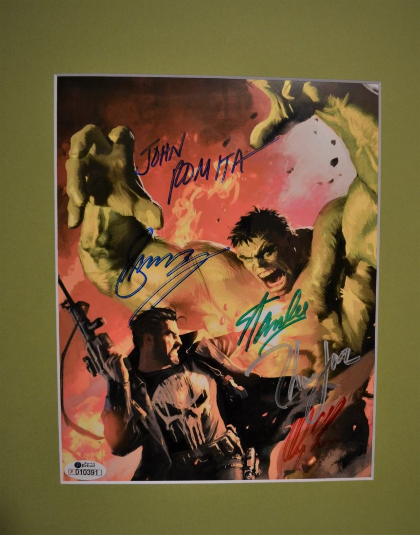 Hulk Sign Photo , Alex Ross Autograph , Stan Lee: Awesome Autograph Transparency Film Photo , this rare photo was Autograph By Stan Lee , John Romita , Gerry Conway , Alex Ross and Thomas Jane .. truly a beautiful pieceall items are for charity in De