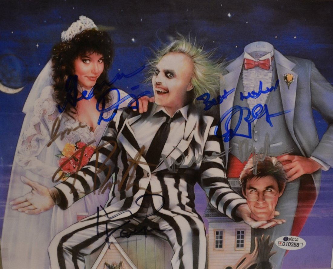 Beetle Juice Autograph Tim Burton Photo , Tim Burton: Very Rare Autograph of Beetlejuice , Autograph By Tim Burton, Gena Davis , Michael Keaton and Alex Baldwin , Baldwin only sign this because he knew it was for charity .. Absolute beautiful sign photo