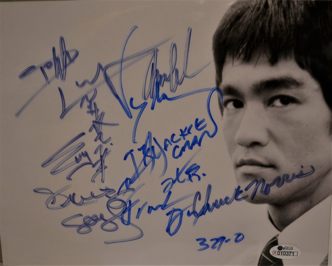 Bruce Lee Autograph Action Heros Autograph , Jackie Cha: Very Rare Autograph Photo of Bruce Lee Sign By , Dolph Loudgren , Arnold , Jackie Chan , Jet Li , Sly , Steven Stallone , Frank Dux , Van Damn chuck Norris , this has taken years to Finish and thank g