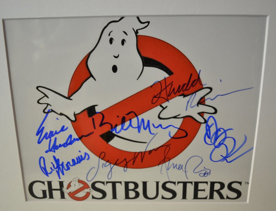 Ghost Busters Sign Cast , Ghost busters Autograph cast: Very Rare Autograph , this is a beautiful very tough autograph photo is sign by ernie hudson , bill murray, rick moranis, s weaver, anne potts, d ackorid, harold ramis, very nice, comic con signatures
