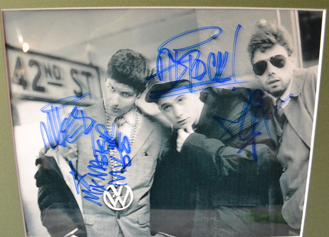 Beastie Boys Autograph, Beastie boys Sign Photo (1 of 2)