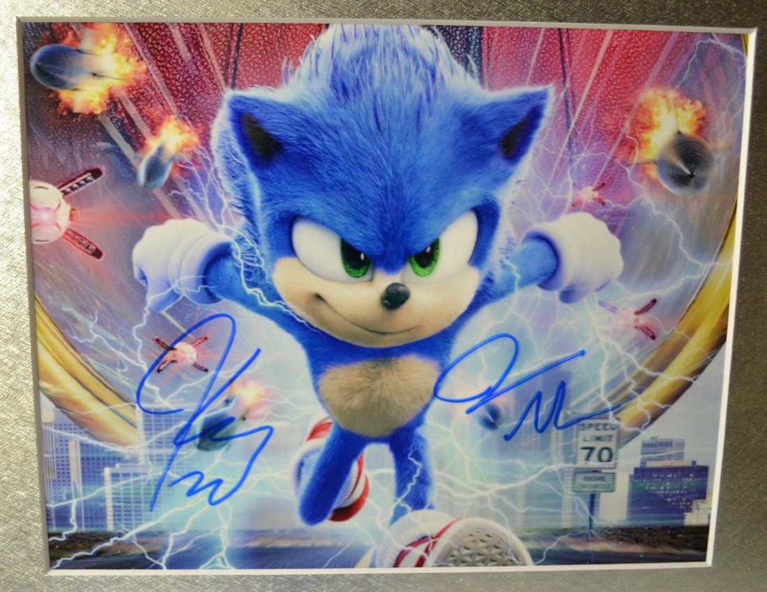 Sonic the Hedge Hog Sign , Jim Carrey Autograph (1 of 2)