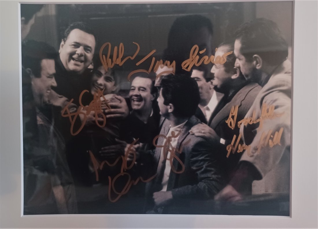 Goodfellas Autograph cast , Goodfellas Sign Cast (1 of 3)