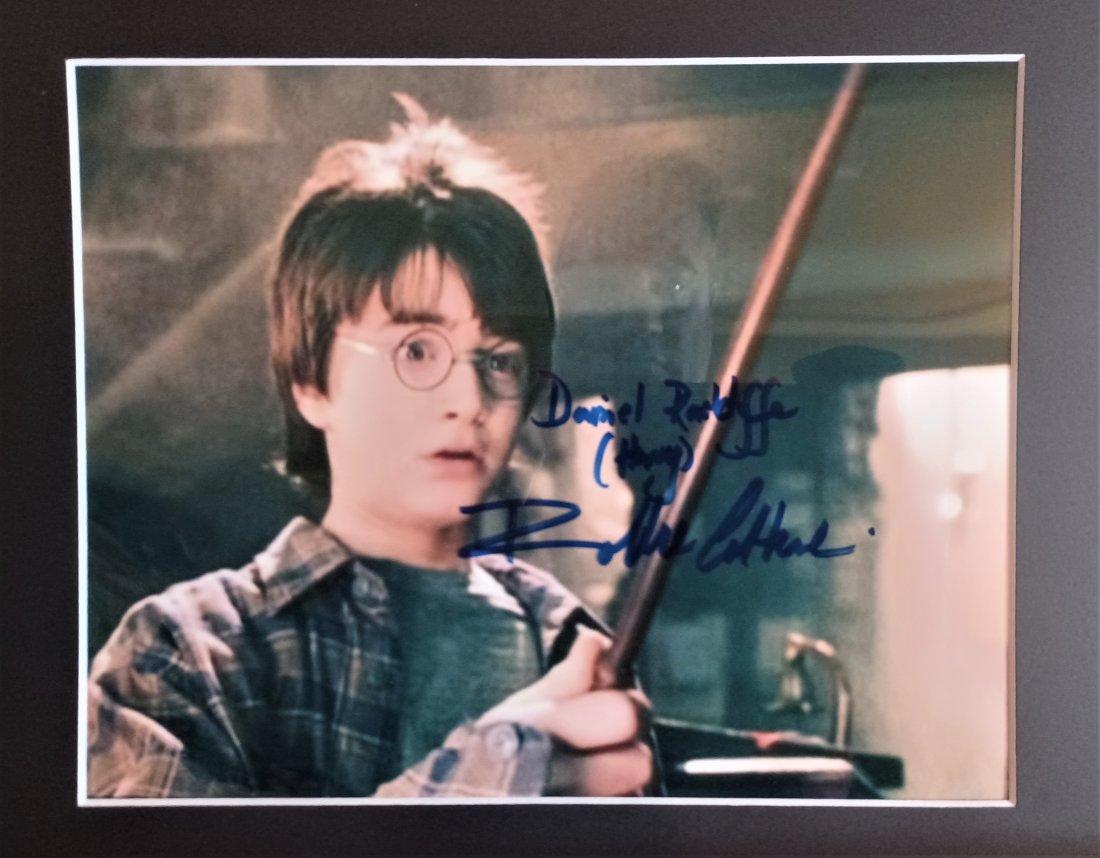 Harry Potter Autograph , Harry Potter Sign Cast Photo (1 of 3)