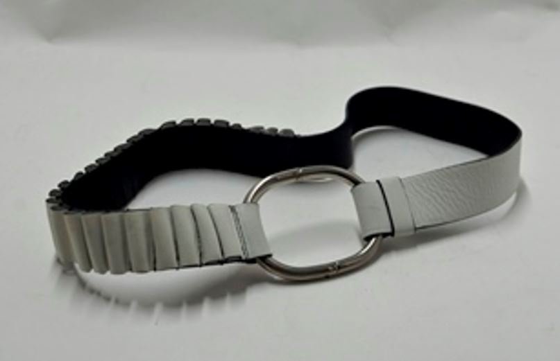 Prada woman's leather cinch/style belt: Brand: Prada Style: NappaColor: whiteHardware: silverLadies Belt Made in Italy100% LeatherSize: 85cm/30-31 waist size/33.5 inches