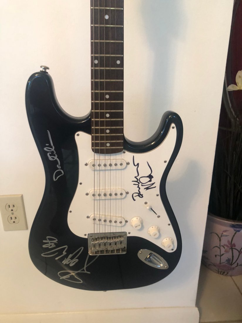 Signed Pink Floyd Guitar (1 of 1)