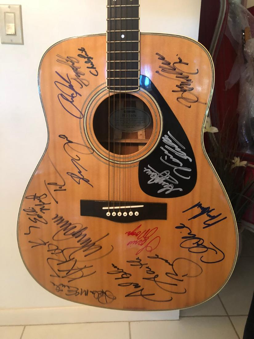 Country All Stars Guitar: Signed by Reba McIntire, Garth Brooks Tim McGraw Faith Hill Alan Jackson Brooks & Dunn Laurie Morgan Charlie Daniels George Strait, Hank Williams Jr., Vince Gill, George Jones and Charlie pride