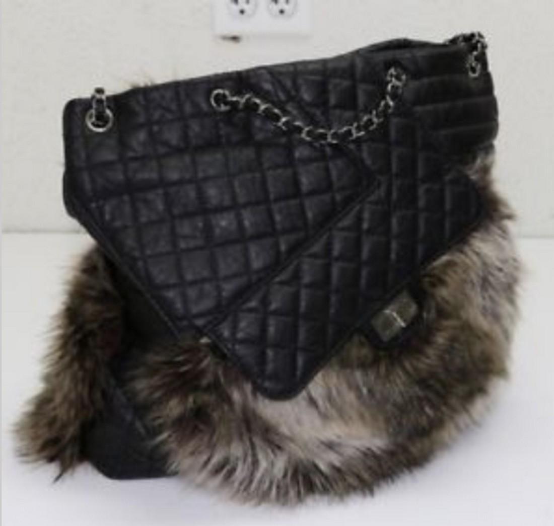 Chanel fur/leather tote bag (1 of 12)