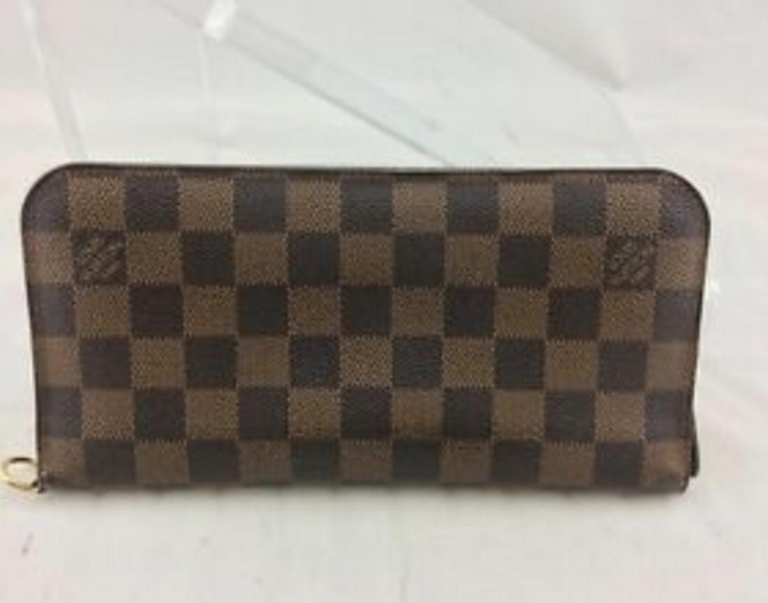 Louis Vuitton Wallet (1 of 8)