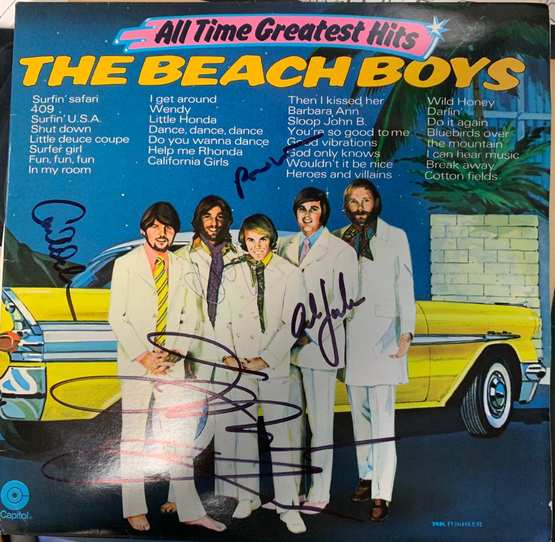 Signed Beach Boys All Time Greated Hits Album (1 of 1)