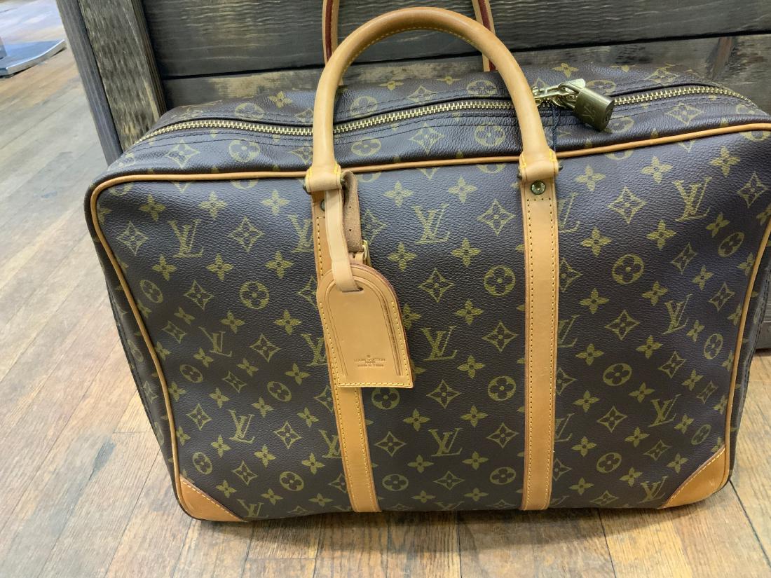 Louis Vuitton Sirius 45 (1 of 4)