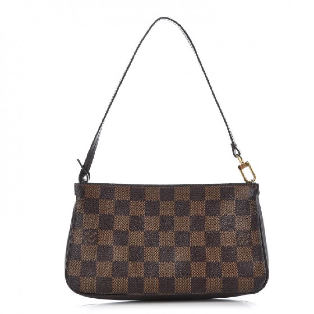 Louis Vuitton Damier ebene Pochette (1 of 13)