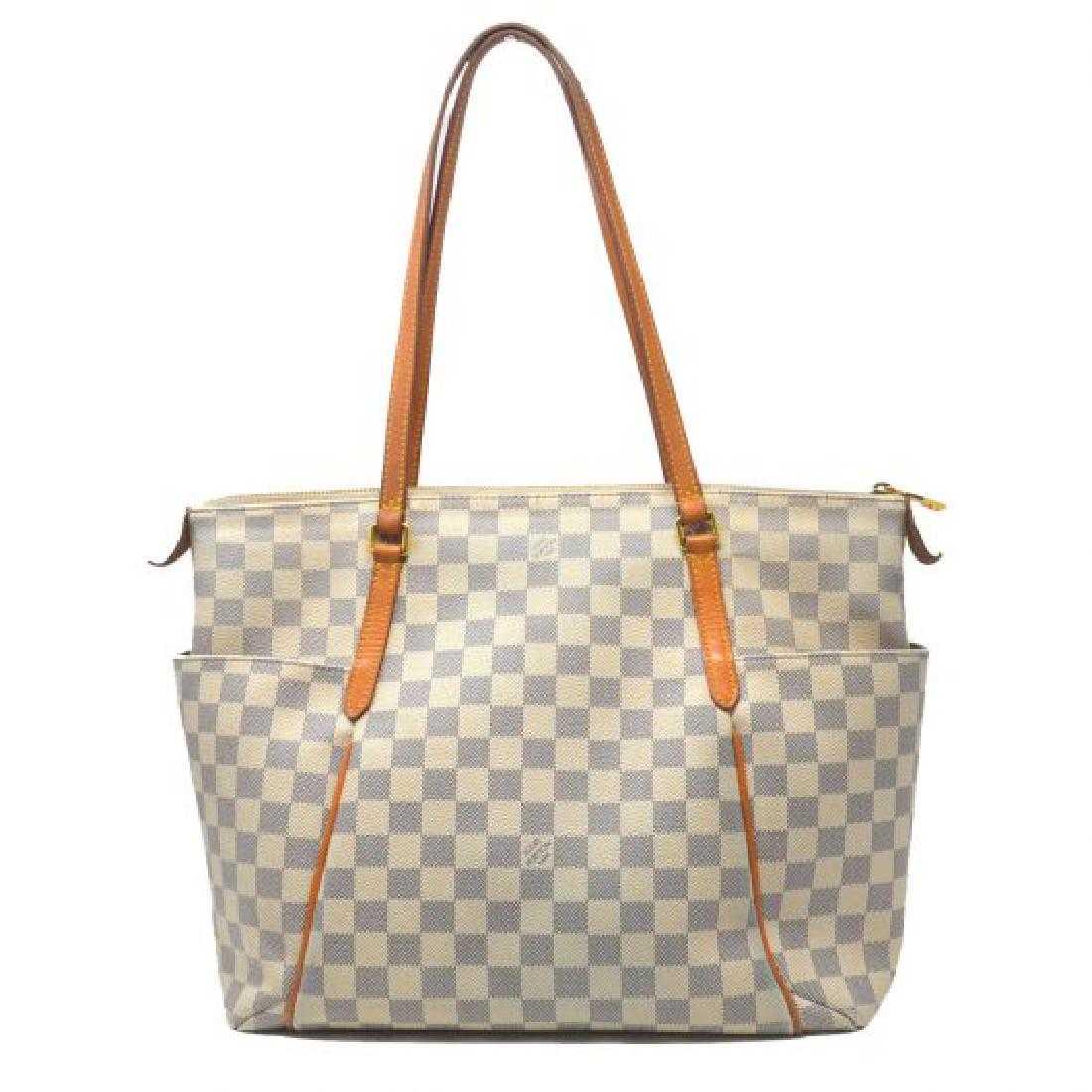 Louis Vuitton Daimer Azur (1 of 11)