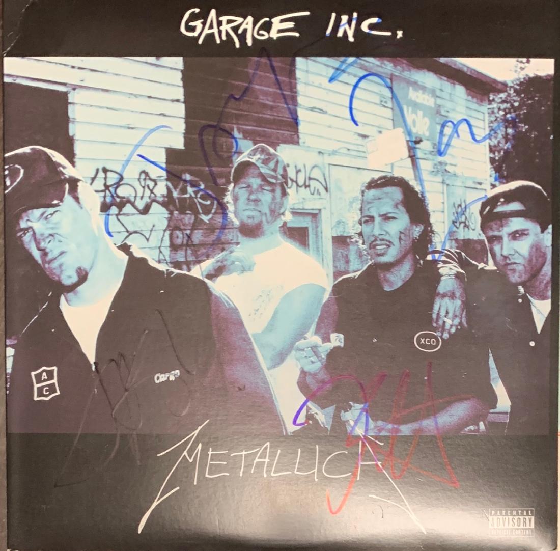 Signed Metallica Garage inc Album (1 of 1)
