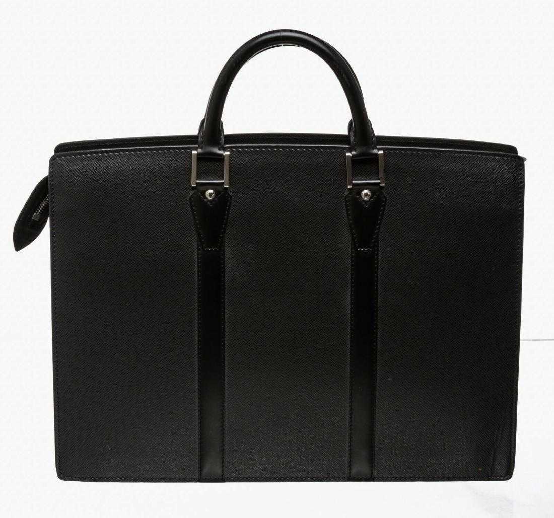 Louis Vuitton Taiga briefcase (1 of 7)