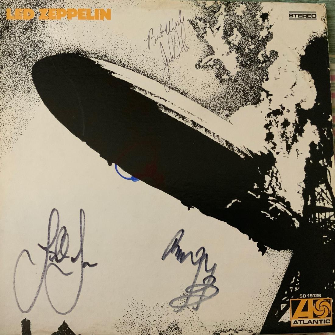 Signed Led Zeppelin Led Zeppelin Album (1 of 1)