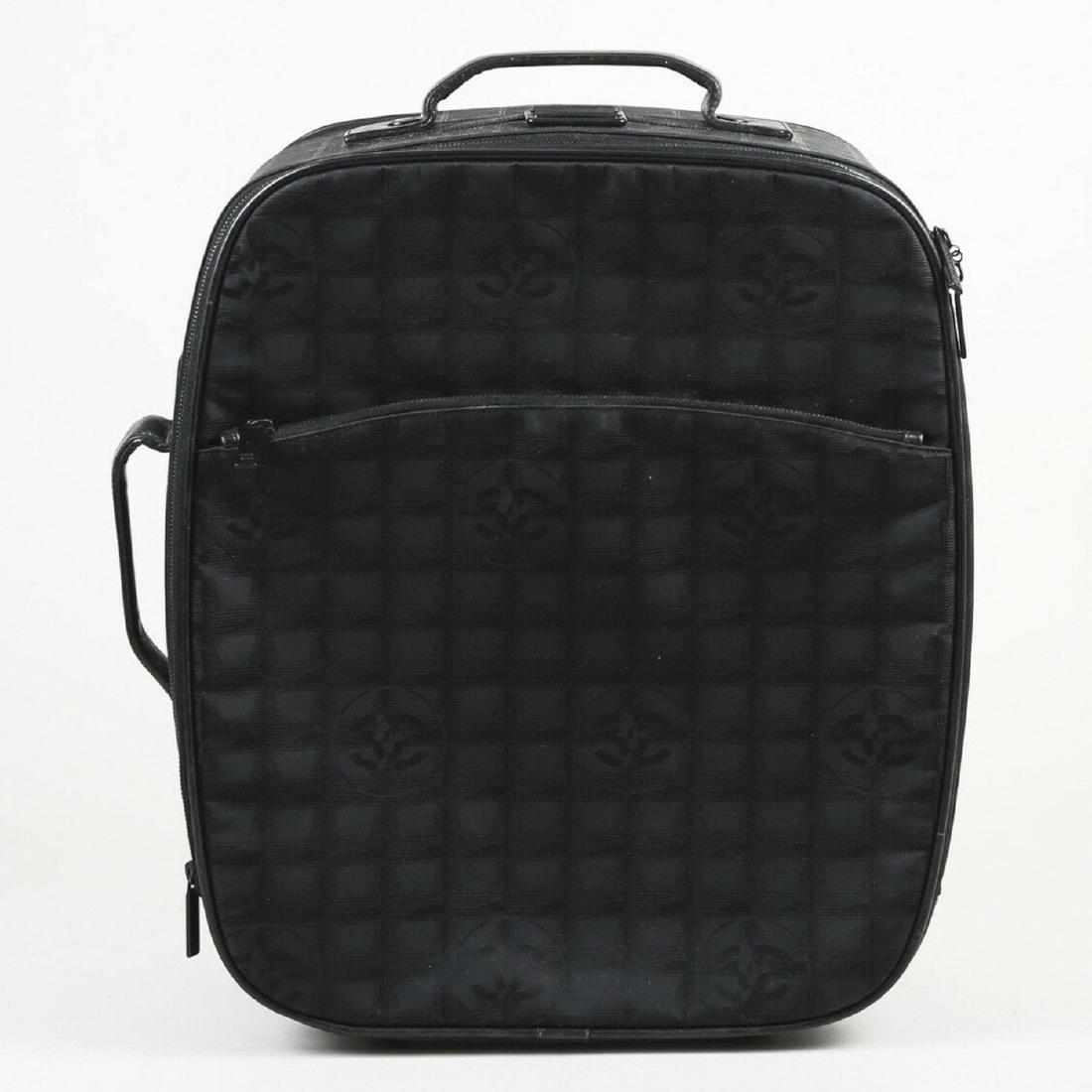 Chanel suitcase (1 of 5)