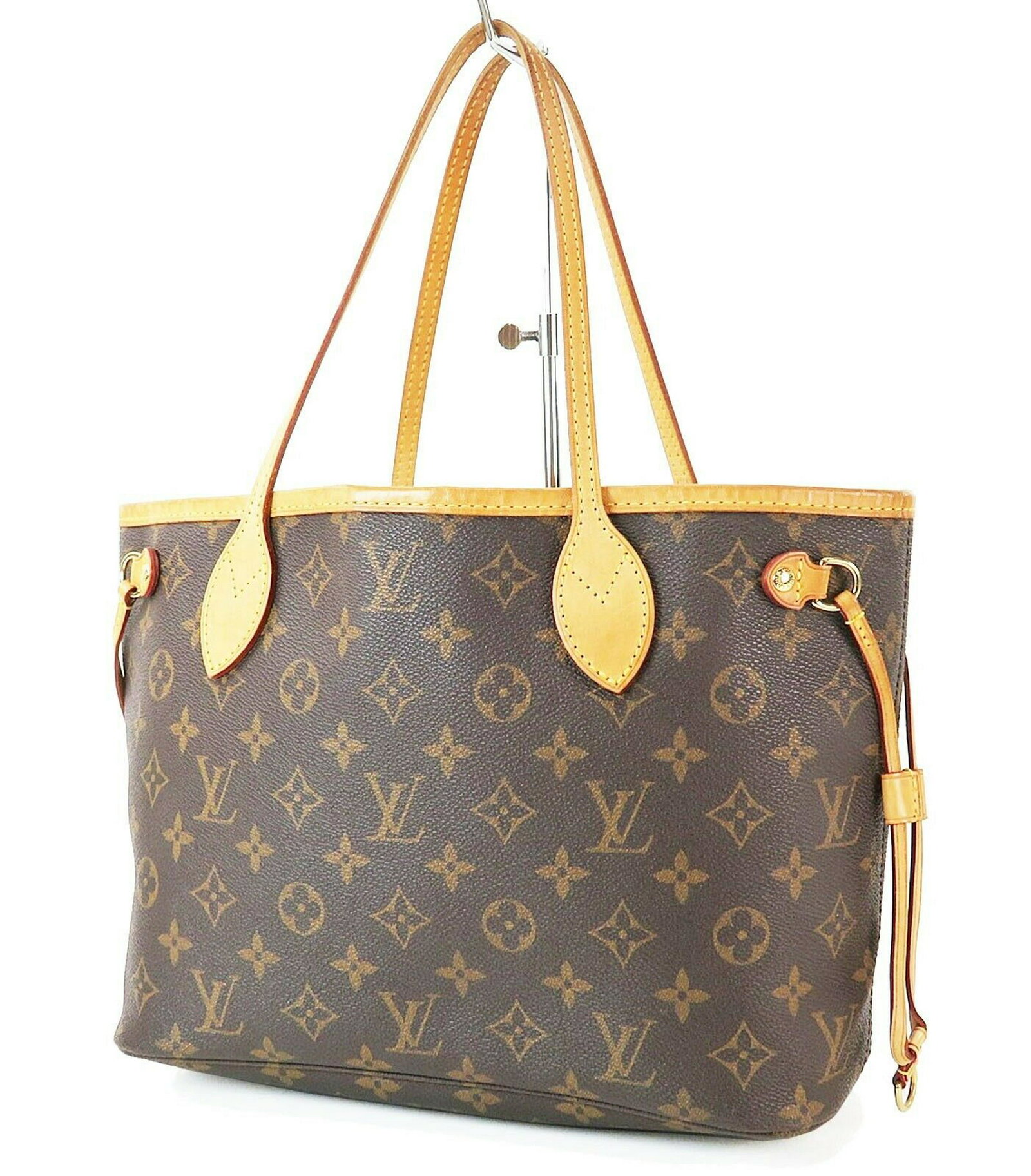 LOUIS VUITTON Neverfull PM Monogram Tote Bag: Brand: Louis Vuitton Style: LOUIS VUITTON Neverfull PM Monogram Tote Bag Purse Description: LOUIS VUITTON Neverfull PM Monogram Tote Bag Purse . Large interior zippered pocket which can fit a long wal