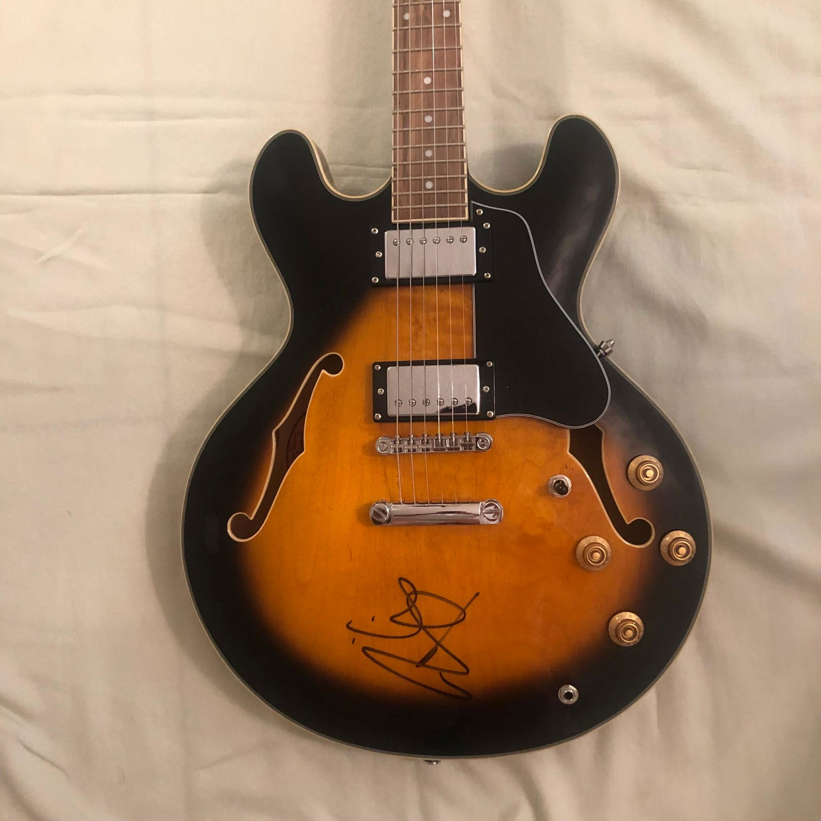 Signed David Bowie Hollow Body (1 of 1)