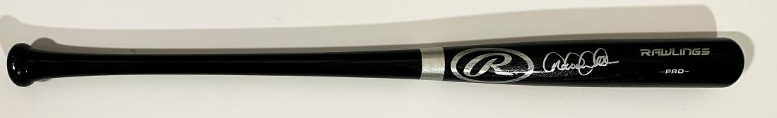 "HAMMERIN'" HANK AARON "Braves" Signed BASEBALL BAT (1 of 3)