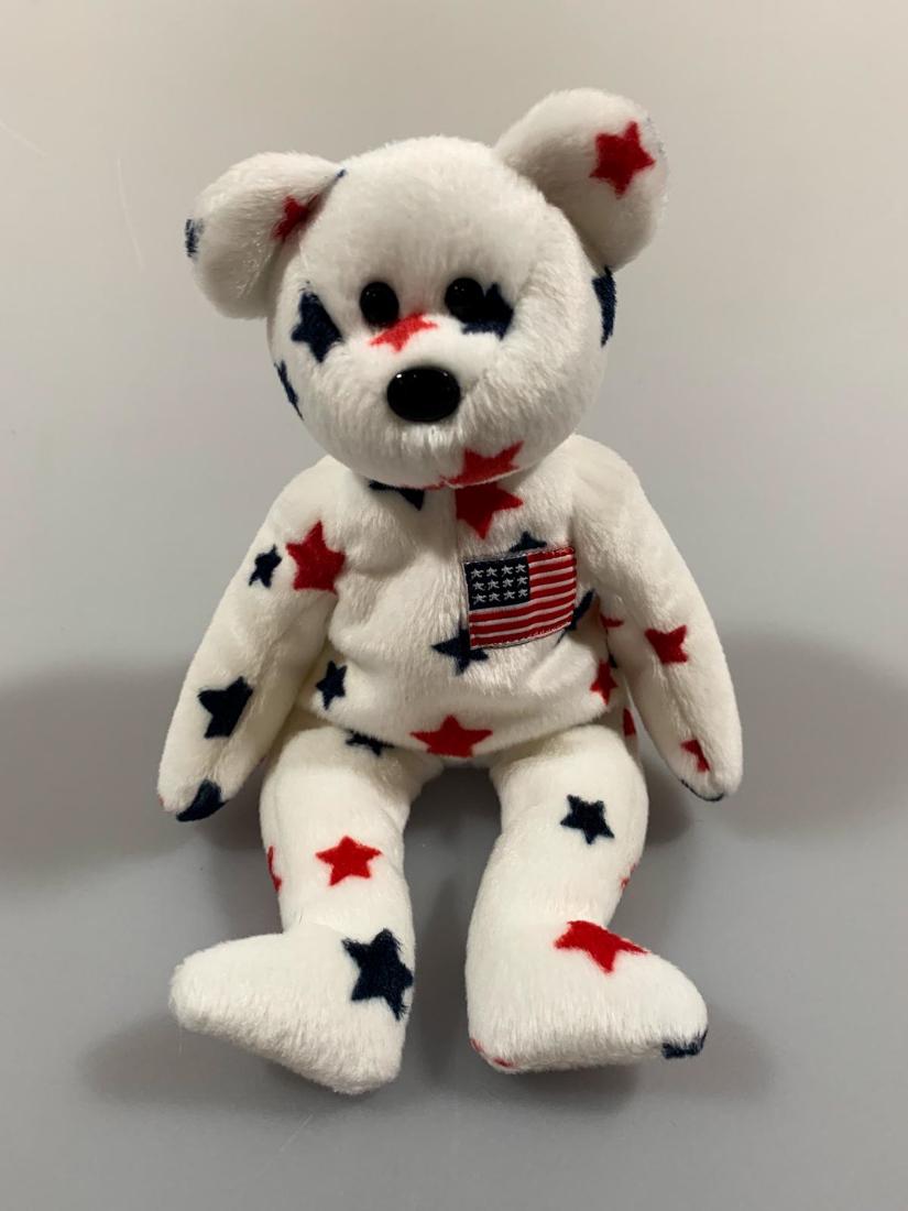 TY Beanie Babies "Gloria": This is a rare "Gloria" (1998) Beanie Baby (Missing hang tag) in very good-excellent condition.