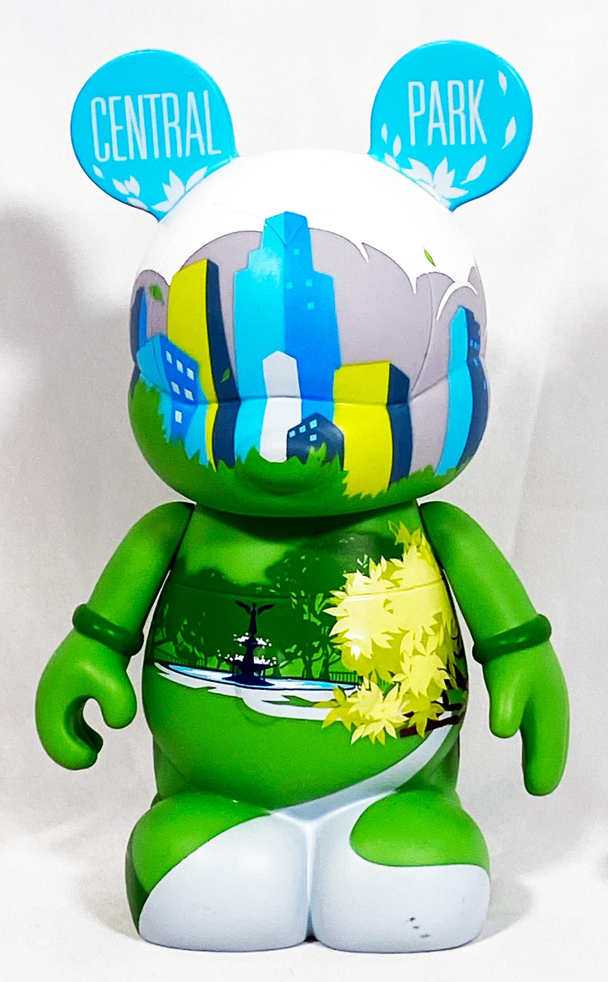 DISNEY VINYLMATION 'Central Park' (Large) Vinyl Figure (1 of 6)