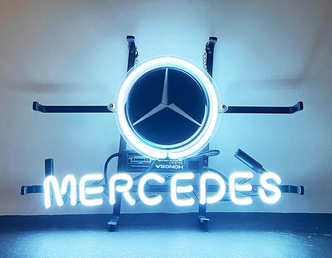 MERCEDES BENZ 'Logo' (New) Electric Neon Sign (1 of 4)